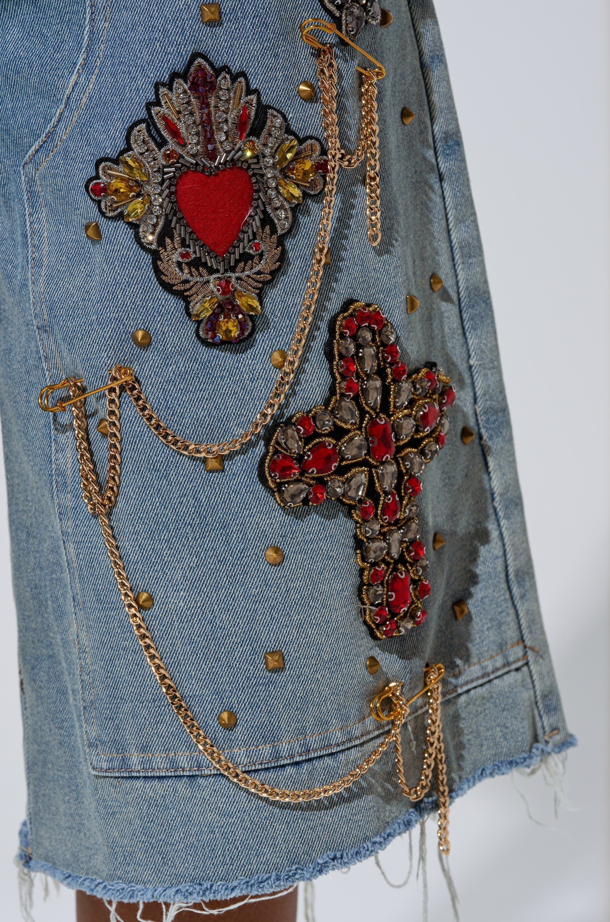 COOL GIRL LIKE ME BERMUDA SHORT