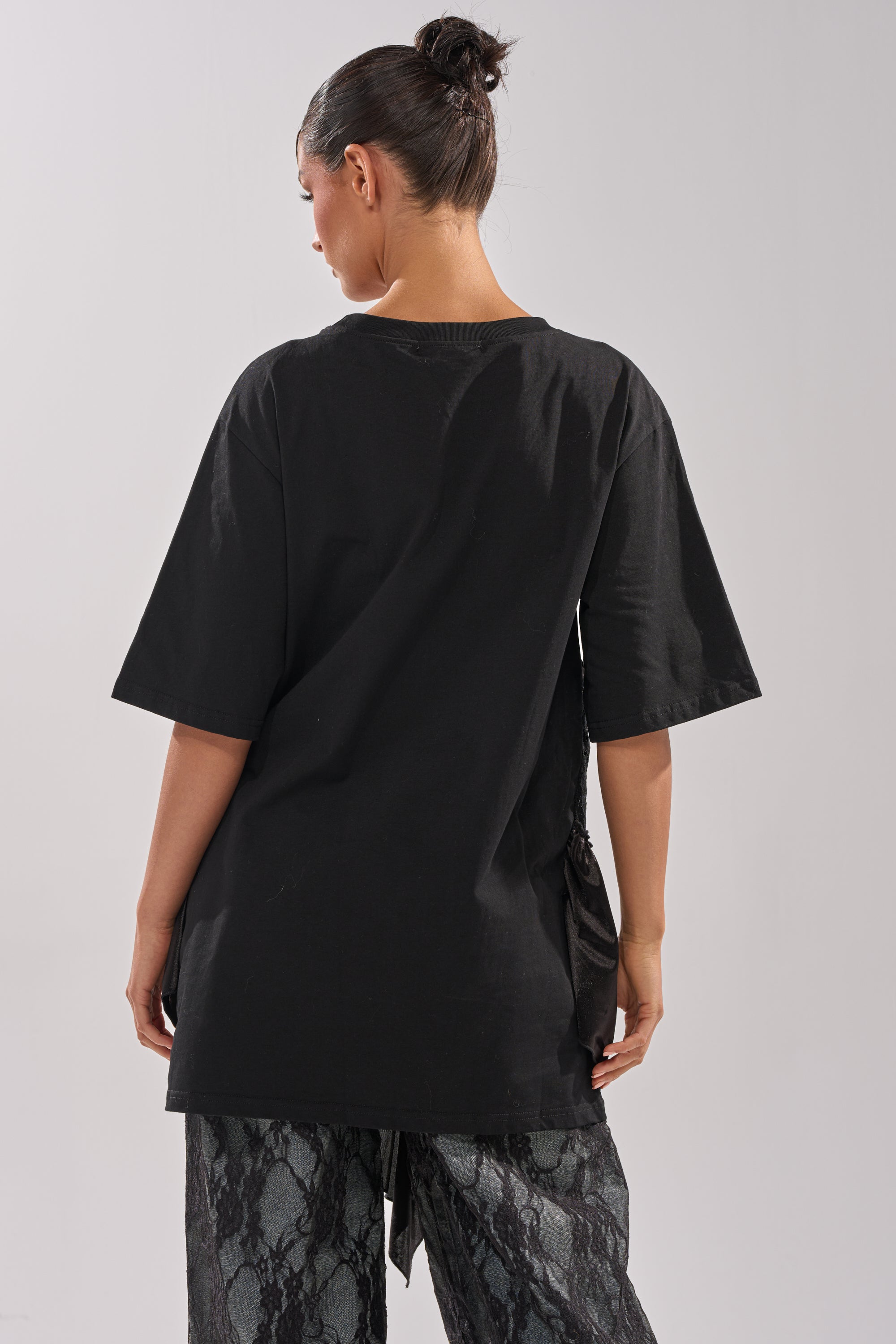 BEVERLY HILLS DIVA LACE OVERLAY TEE
