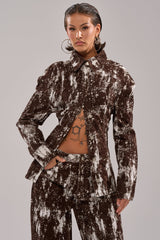 CRAZY IN LOVE BUTTON DOWN